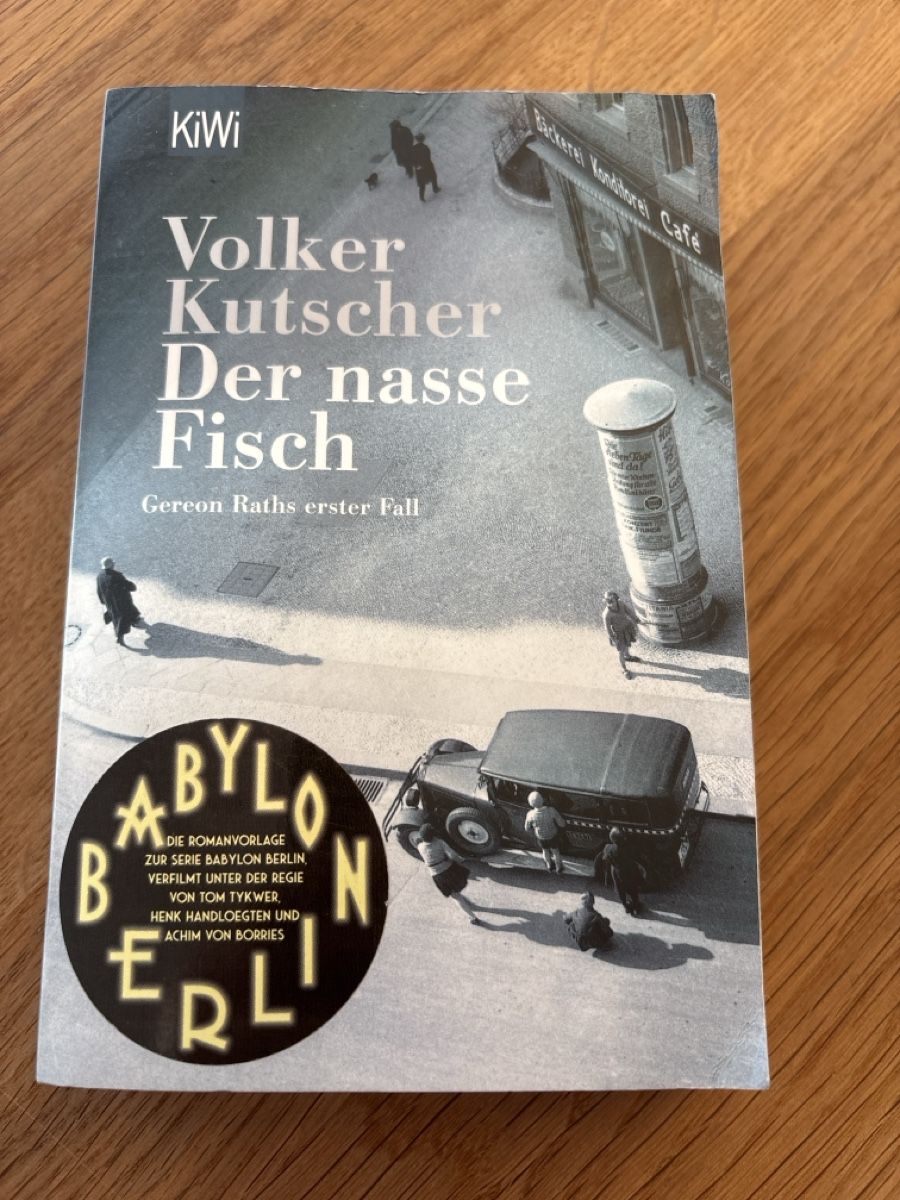 Bücher: Buch Der nasse Fisch – Gebraucht aus Muhen von Claudi1985