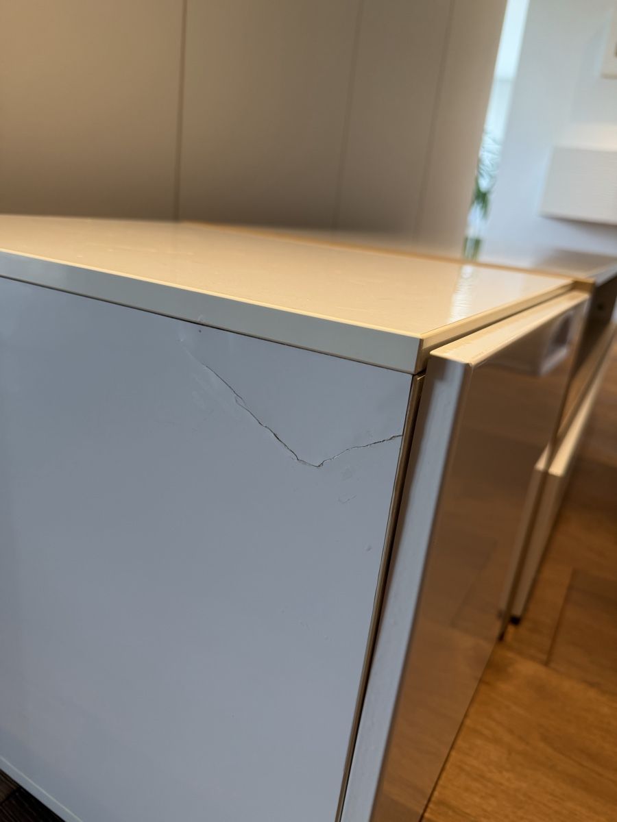 Mobili TV: Sideboard/TV-Möbel weiss mit Holz – Usato da Rütihof venduto da phinili 2