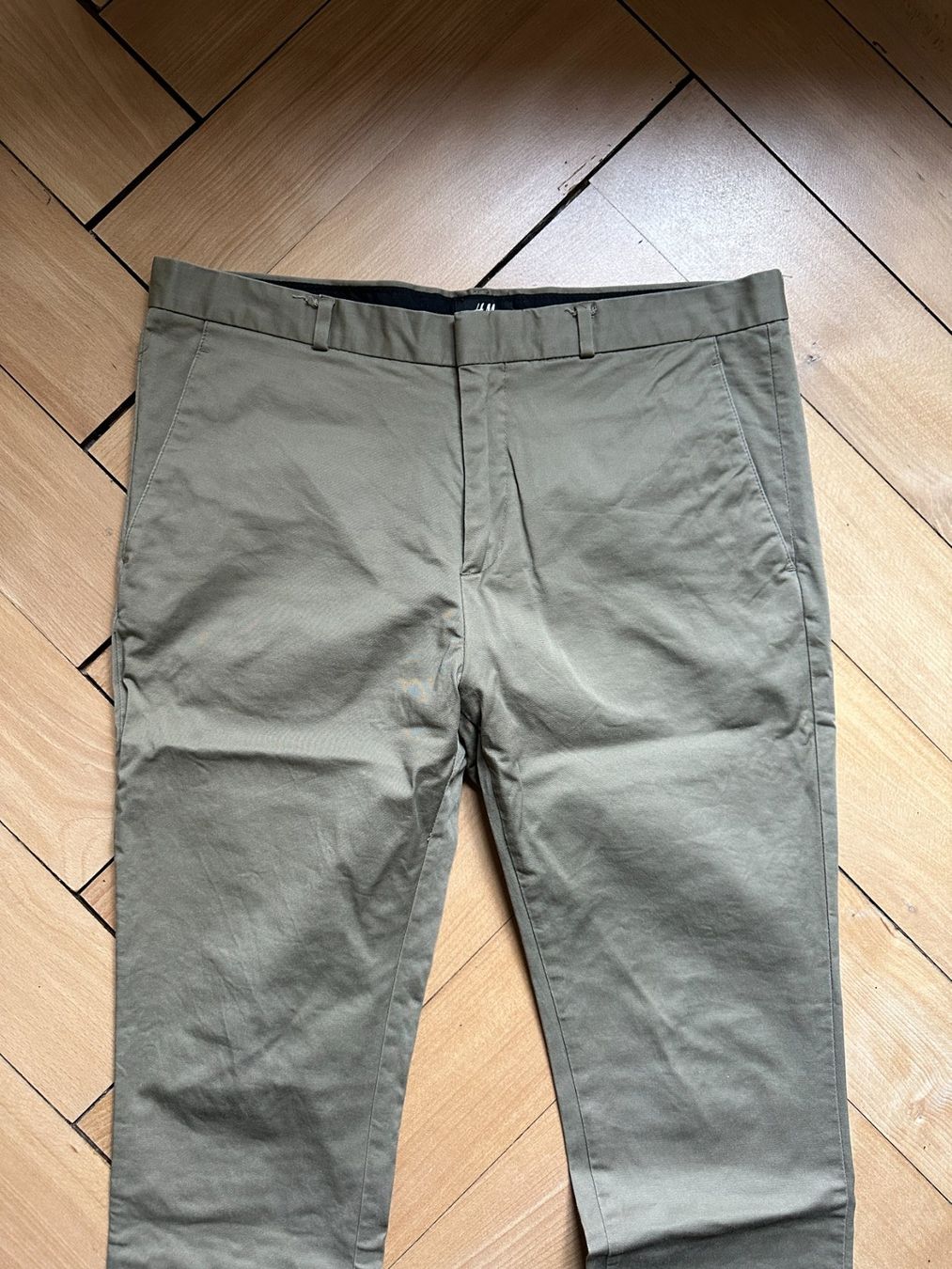 H&M Pantaloni: Chino Hose taupe 52 – Usato da Zürich venduto da Diazaio 1