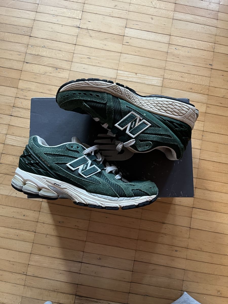 New Balance Scarpe da uomo: New Balance 1906 Nightwatch Green – Nuovo (secondo la descrizione) da Flawil venduto da bridge28