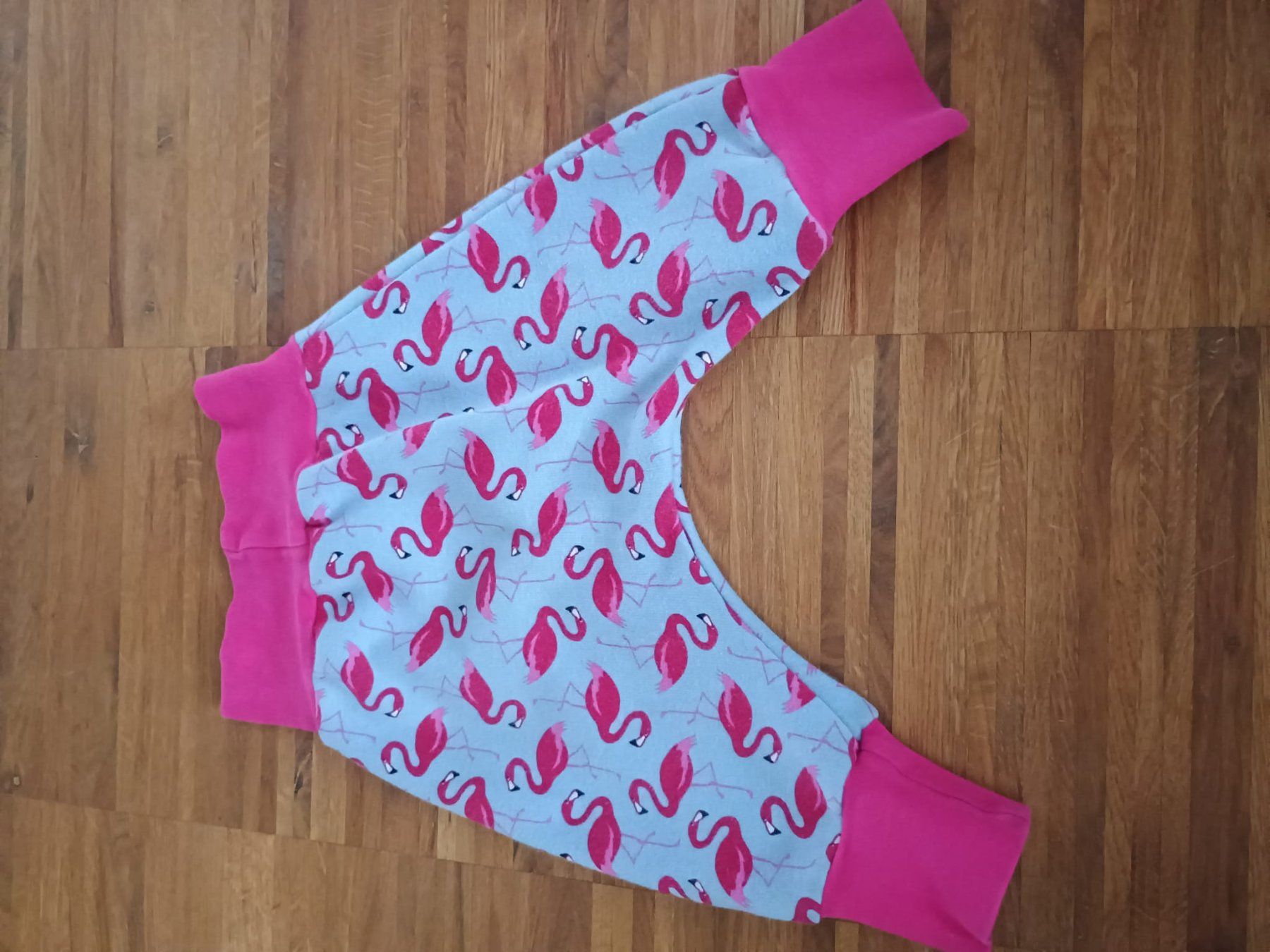 Pantaloni: selbst genähte Pumphose Gr. 68/74 – Usato da Zürich venduto da JumboJr.8 1