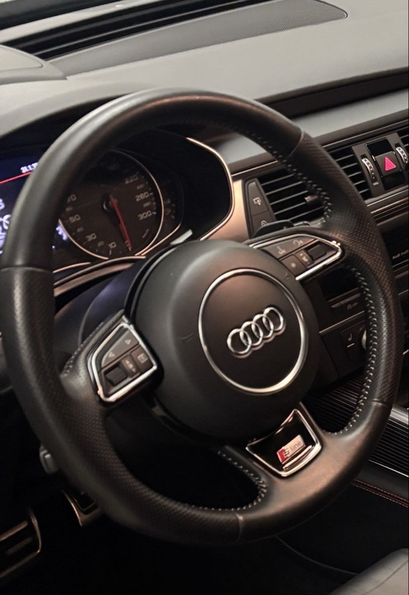 Audi Tutti pezzi di ricambio auto: Audi A6 Lenkrad – Usato da Stgallen venduto da sg69ks