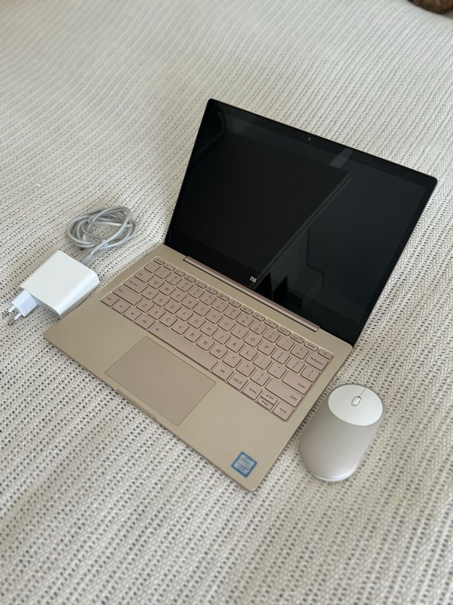 Xiaomi Portables: Xiaomi Mi Notebook Air 12.5” – D'occasion à St. Gallen par yul_lfs7 1