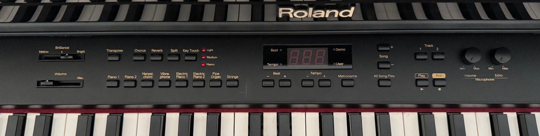 Roland Strumenti musicali: Digital Piano Roland HP 730 – Usato da Bern venduto da btr 3