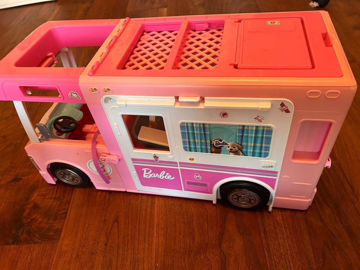 Jouets: Barbie Camper – D'occasion à Römerswil LU par Strebu0