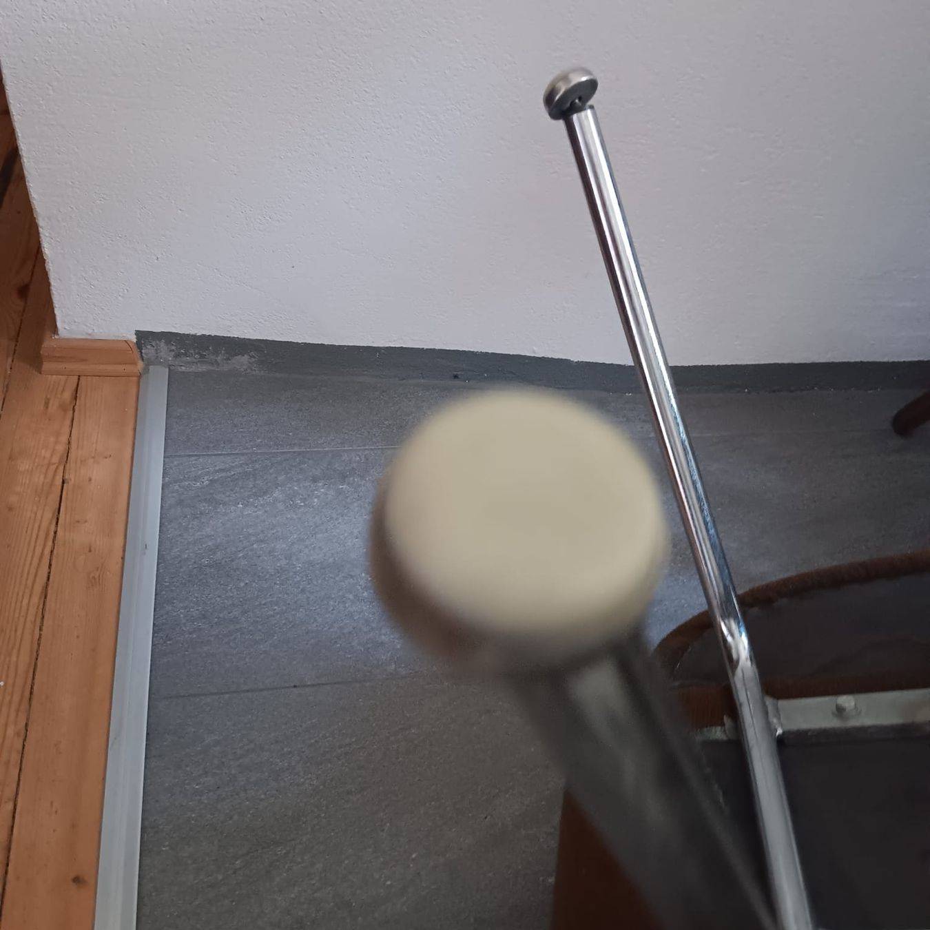 Knoll Poltrone: Poltrona KNOLL Aarron Saarinen – Usato da Personico venduto da rpi_n6hp 2