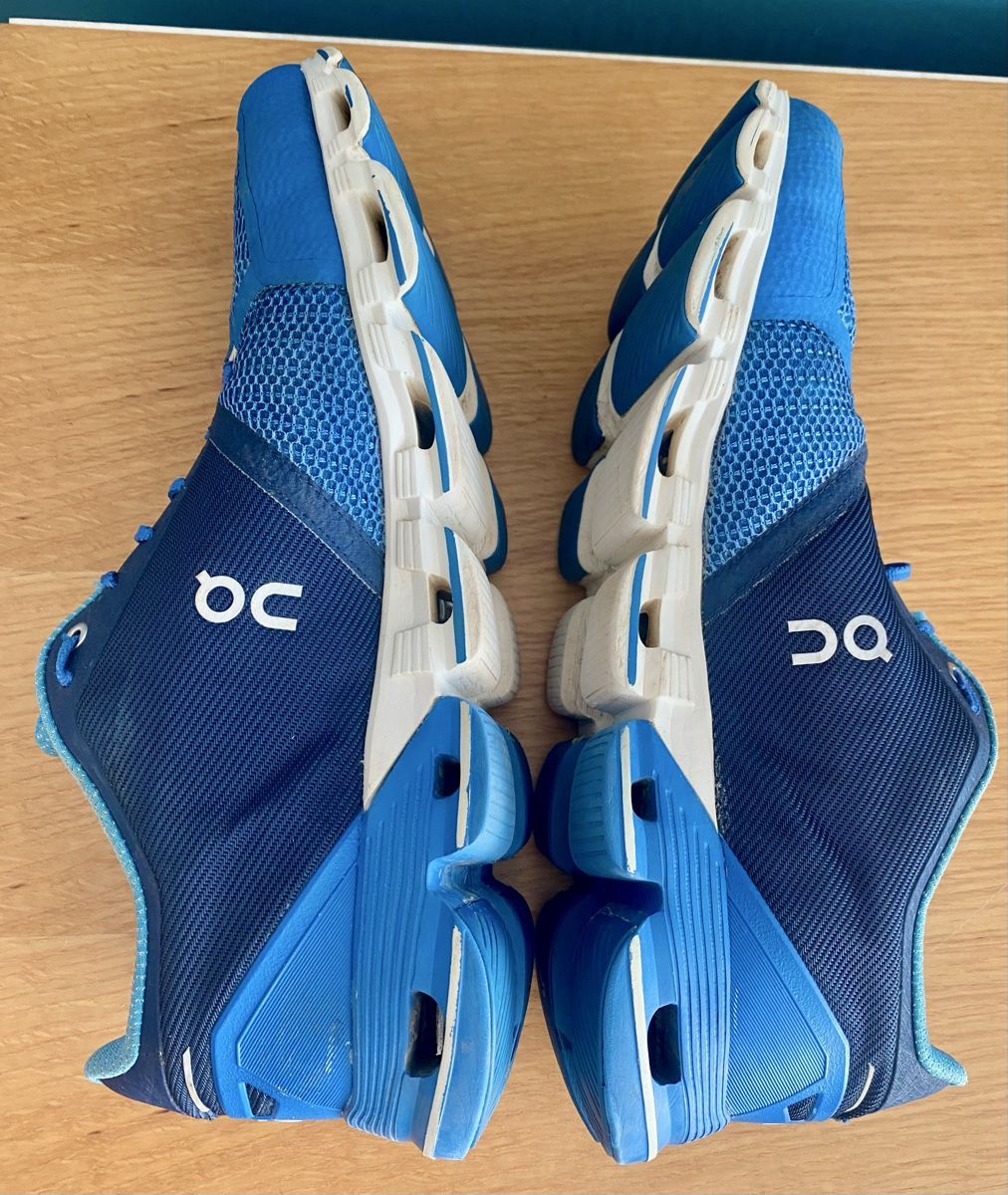 On Chaussures hommes: Baskets On Running Cloud bleues 47.5 – D'occasion à Lausanne par HomeDepose 3