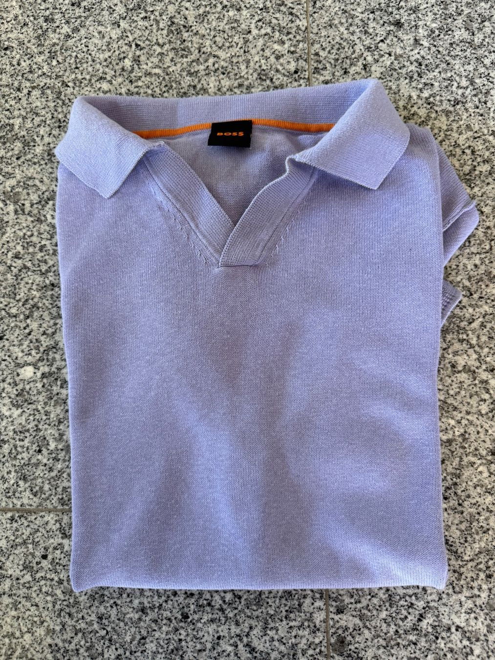 Hugo Boss Magliette Polo: HUGO BOSS Kurzarm-Strickpullover - Flieder - S – Usato da Unterägeri venduto da Famdre 5