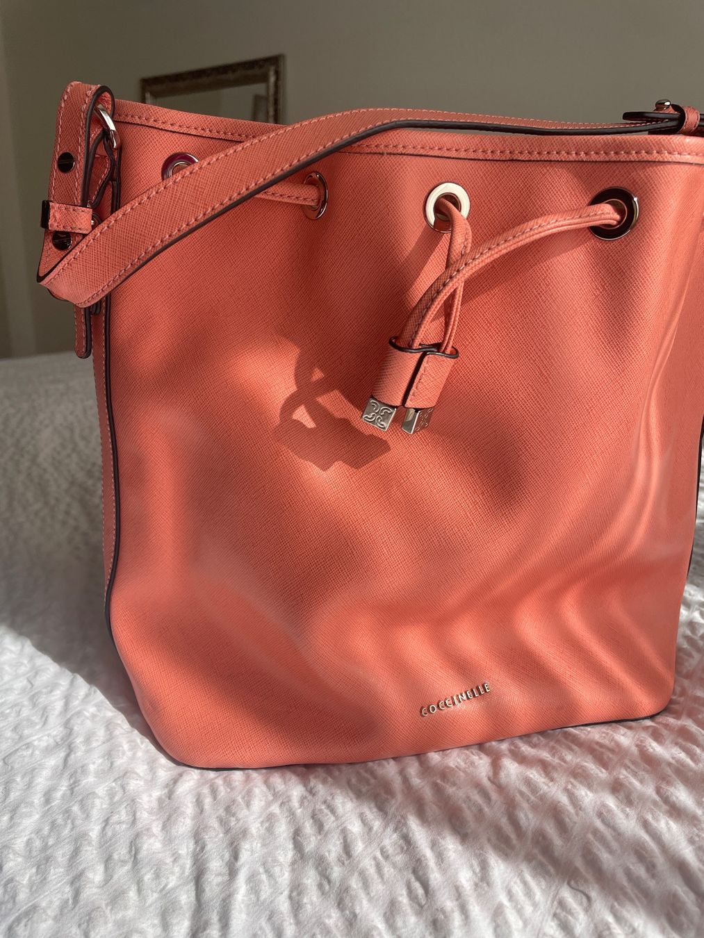 Coccinelle Borse da donna: Coccinelle Leder Bucket Bag – Nuovo (secondo la descrizione) da Obfelden venduto da 3zwerge 1