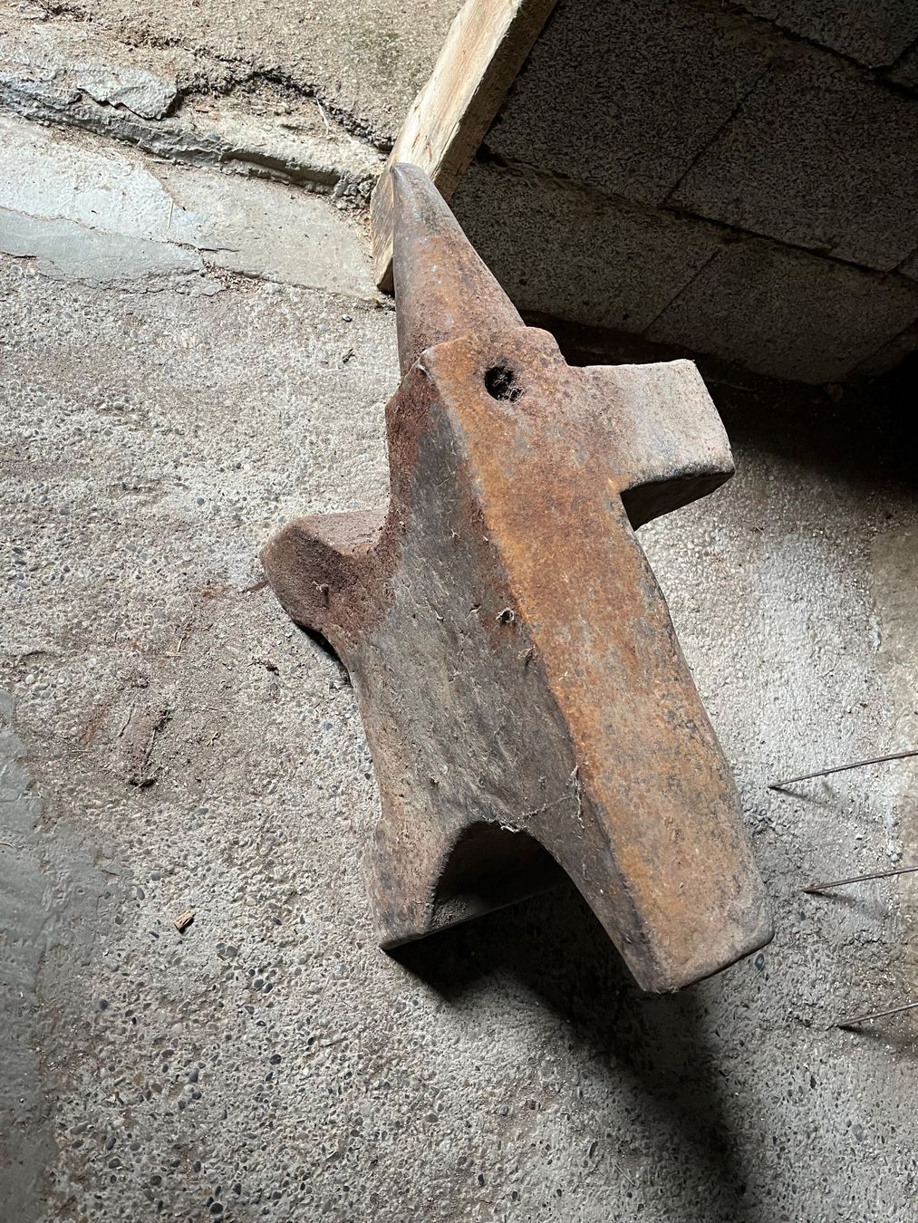Attrezzi da lavoro: Enclume de forgeron – Usato da Bure venduto da flo_g9nx