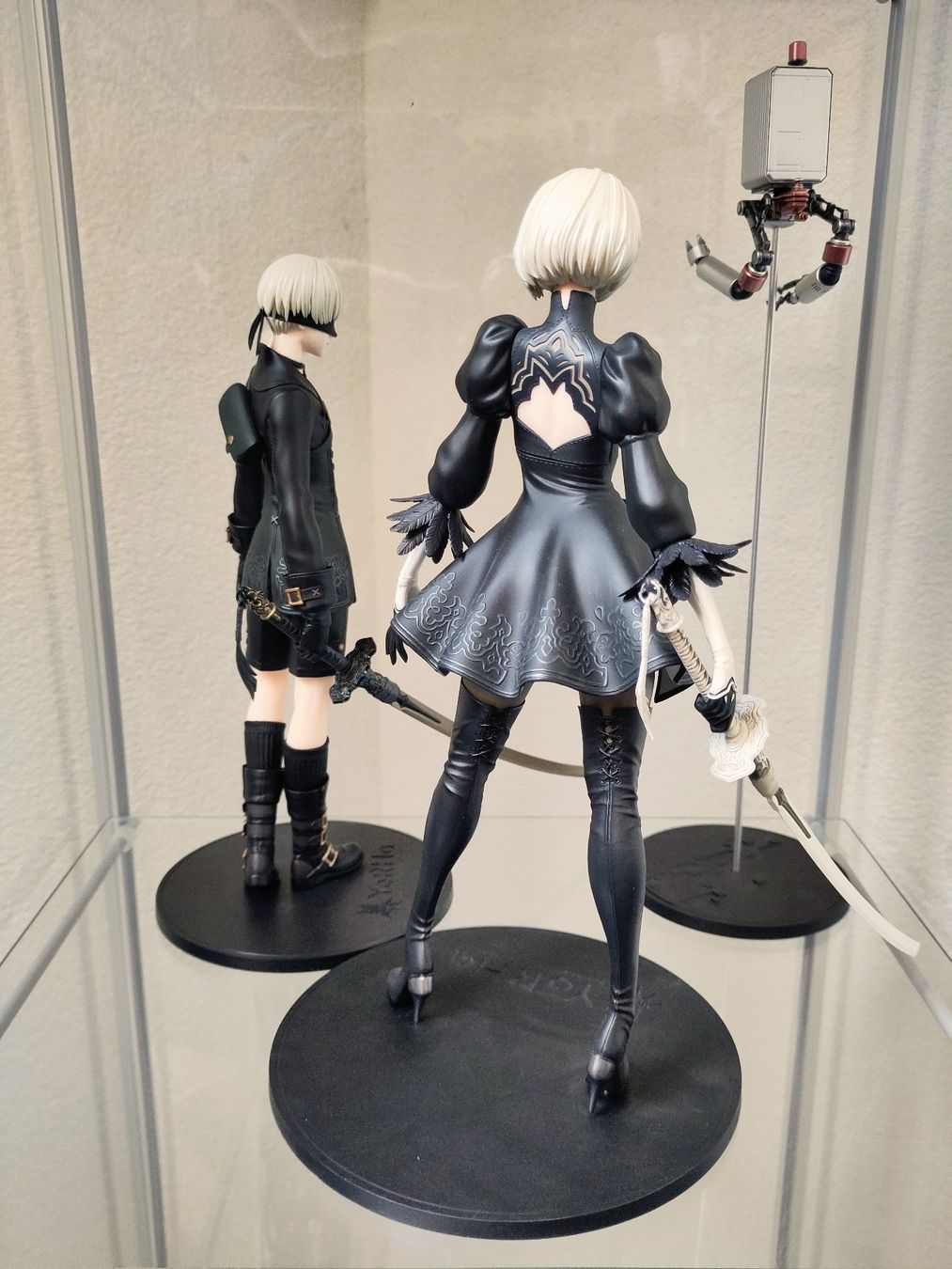 Statuette: Nier Automata-Figur mit Schachteln – Nuovo e nell'imballaggio originale da Yvonand venduto da rox_8y69 1