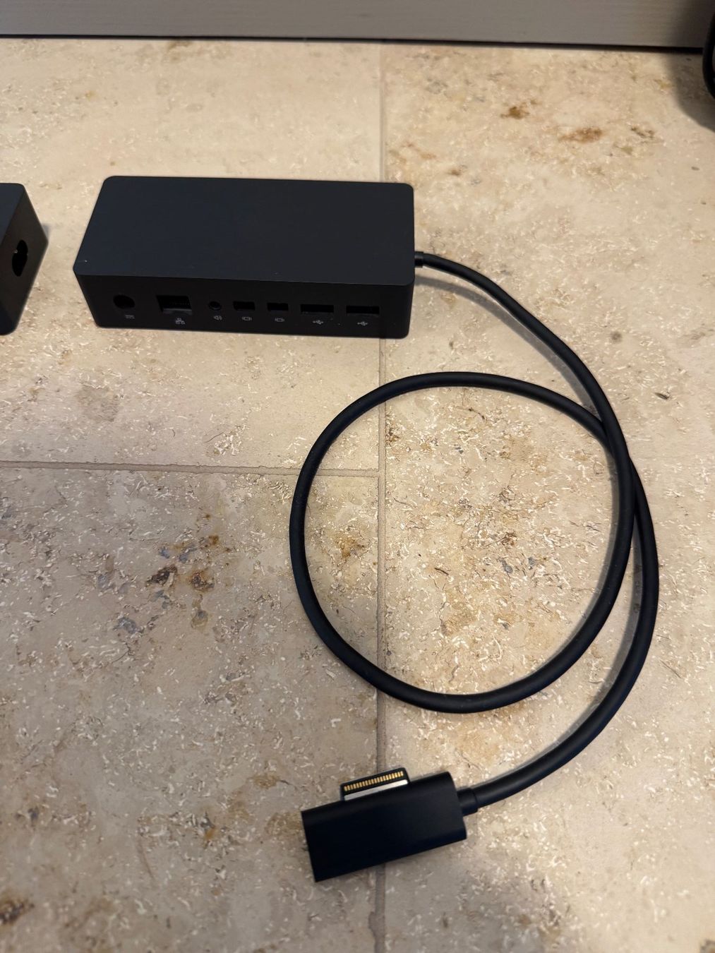 Microsoft Docking station: Microsoft Docking-Station – Usato da Deitingen venduto da dom_87tv 1