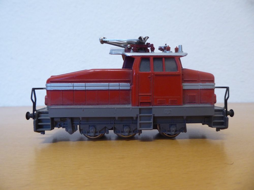 Brawa 43122 Spur H0 Elektrolokomotive E42 Der DR, Epoche III