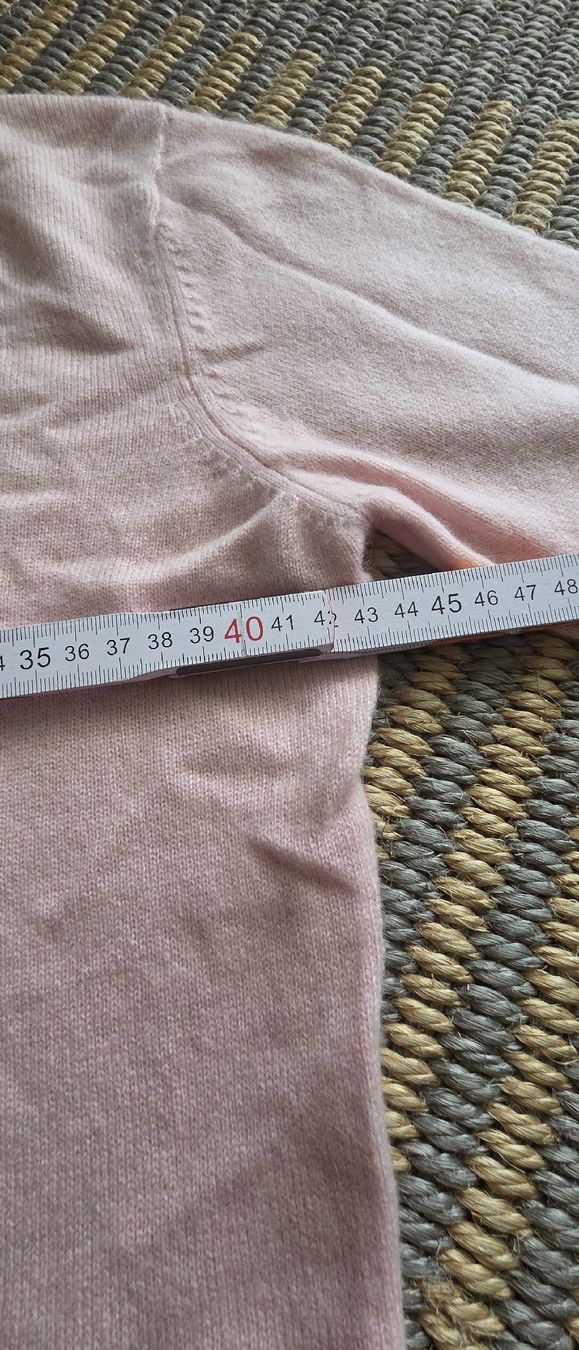 FTC Maglioni & Felpe: Damen Pullover rosa 100% Kaschmir/Seide Grösse FTC – Usato da Riedikon venduto da Winter21. 3