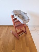 Stokke Tripp Trapp Newborn Set + Spielzeughalter  Light Grey