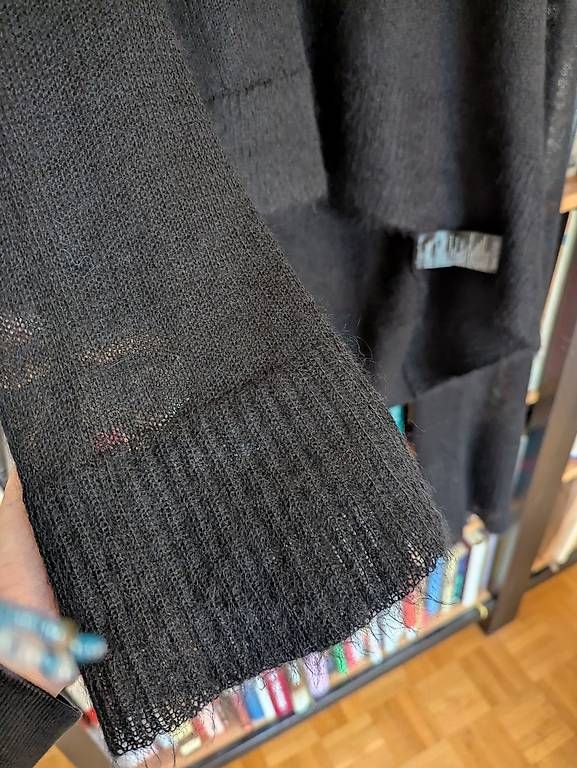 Pulls & Sweat-shirts: Schwarzer Mohair-Pullover – D'occasion à Zürich par lin_6dtc 2