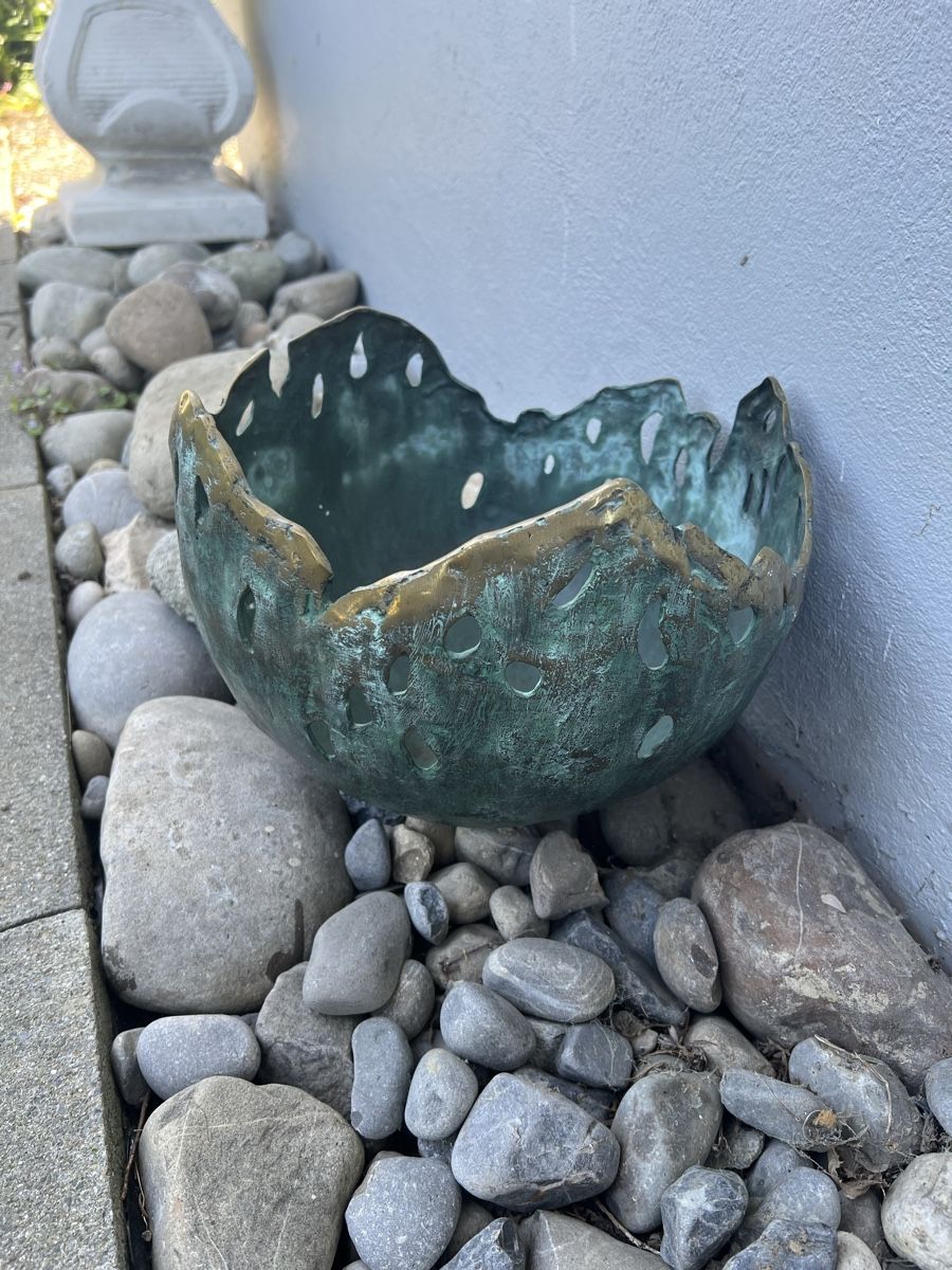 Tutte le decorazioni: Dekorative Schale für Garten – Usato da Unterkulm venduto da gue_hn6p 1
