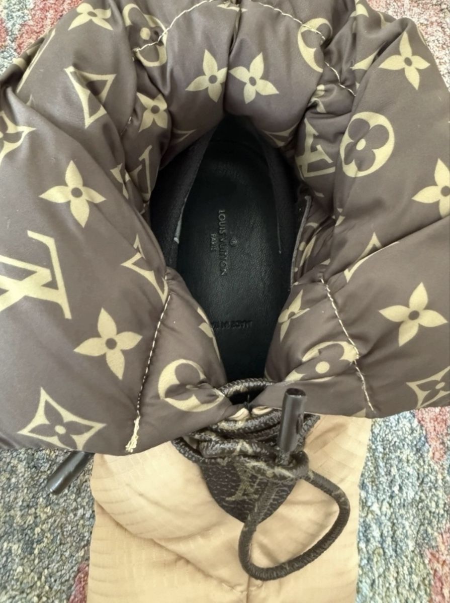 Louis Vuitton Scarpe da donna: Louis Vuitton winter boots  – Nuovo (secondo la descrizione) da Lausanne venduto da Loyal_8 9