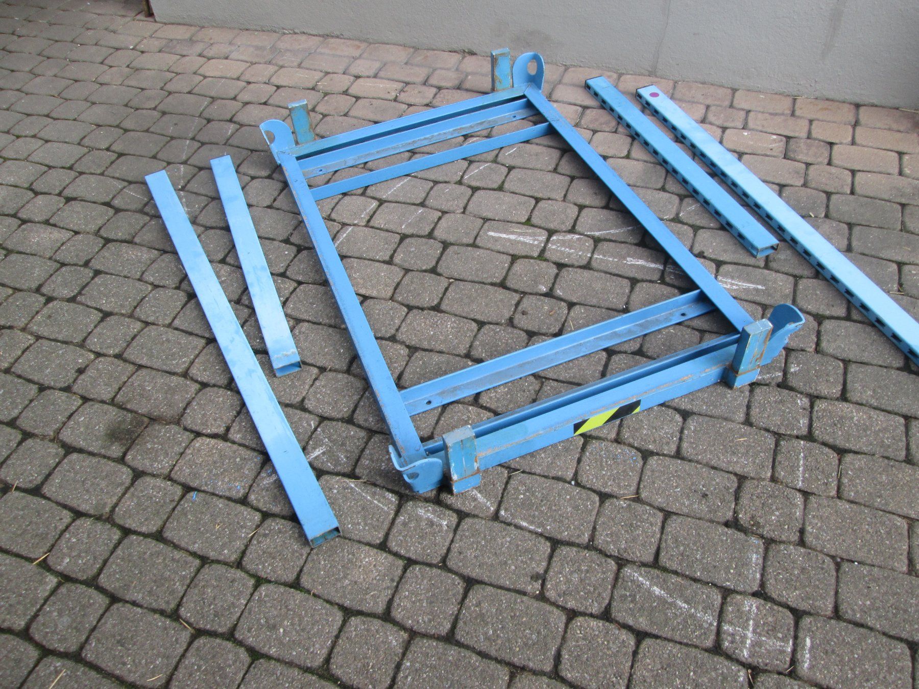Pallets: Euro Paletten Träger – Usato da Steffisburg venduto da Schwabis 1