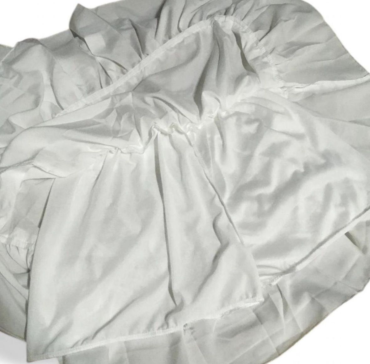 Gonne: Weisser Sommerrock mit eingebauter Shorts – Usato da Lausen venduto da sineri 1