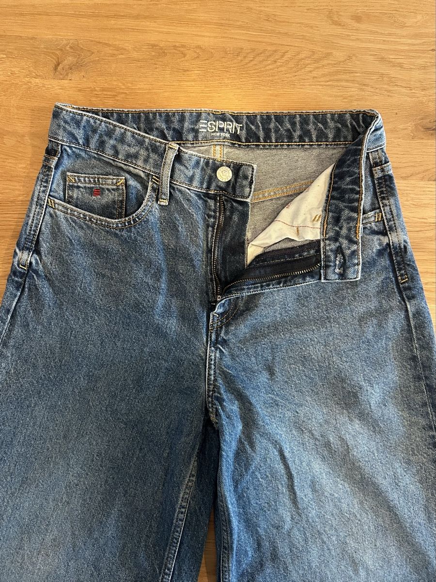 Esprit Jeans: Jeans Wide Leg (27/32) – Usato da Uster venduto da jas_rs7x