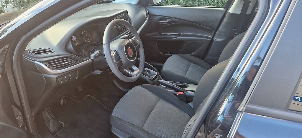 Autos: Fiat Tipo 1.4 16V ab MFK  – D'occasion à Brügg BE par Topoffice 4
