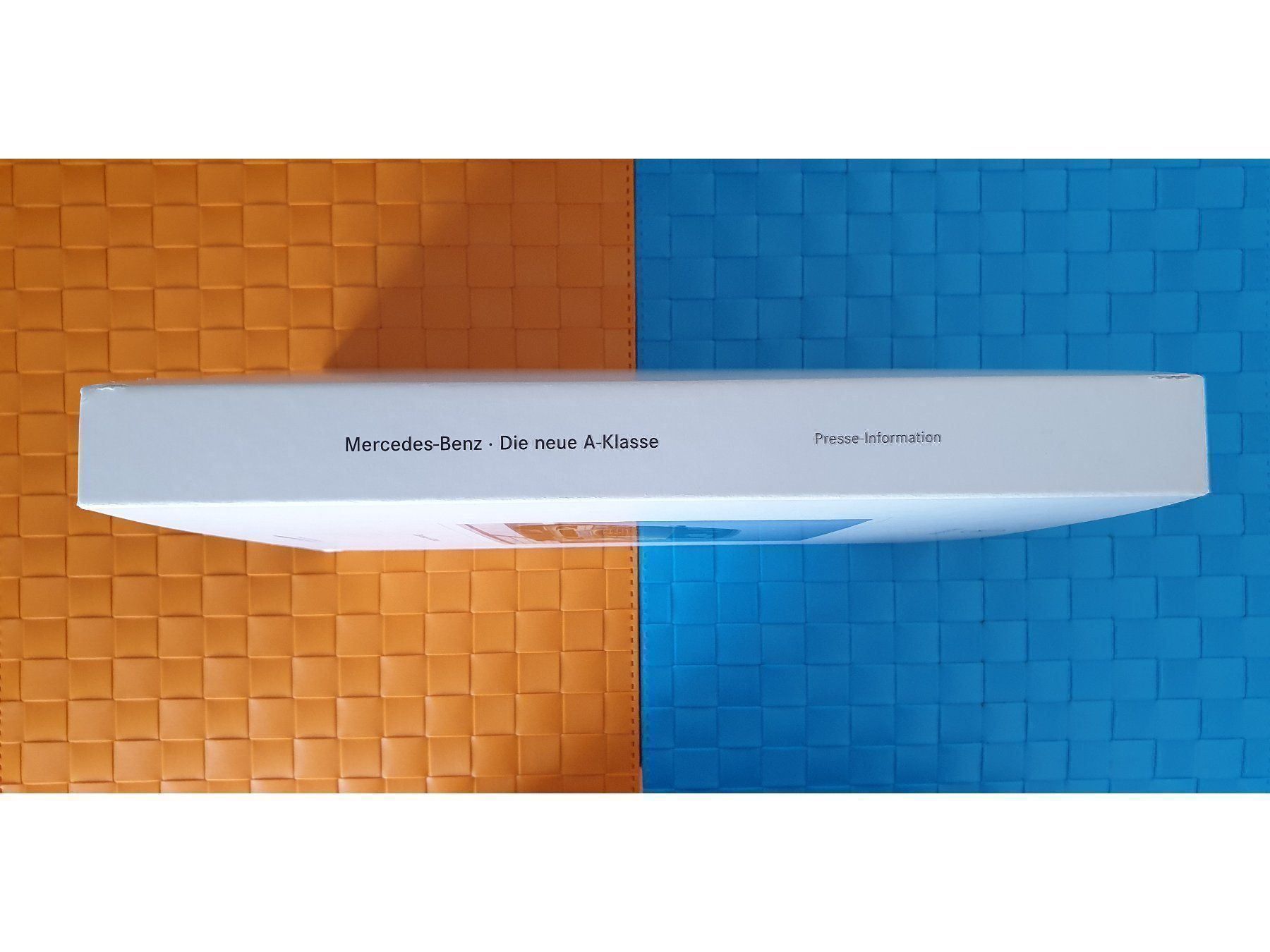 Riviste & Magazine: MERCEDES A-KLASSE - Prospekt / Pressemappe / CD Press Kit – Nuovo (secondo la descrizione) da Viganello venduto da CARLiteratur 1