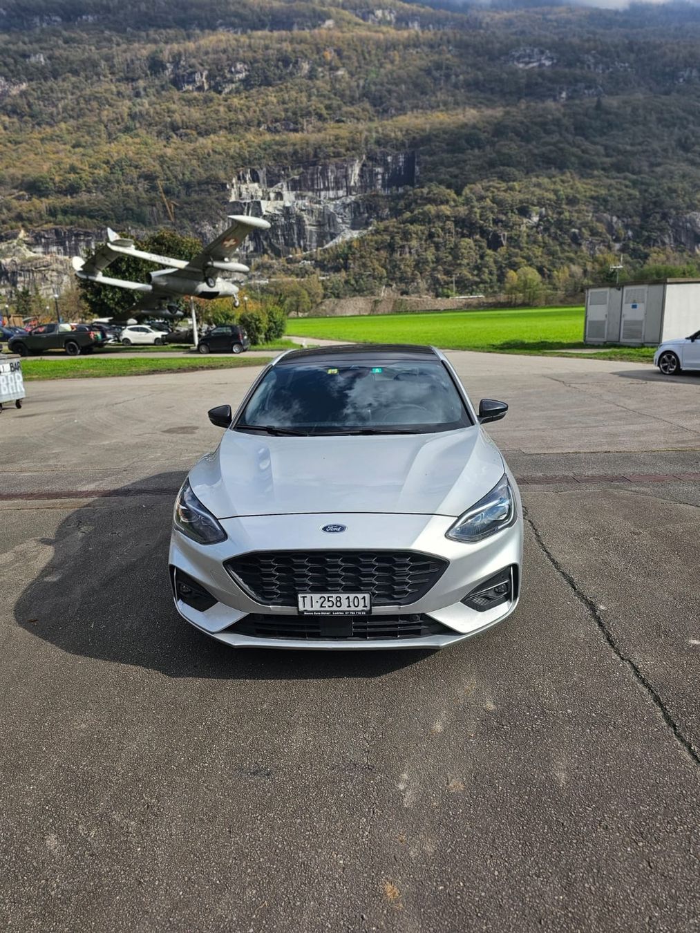 Ford Automobili: Ford Focus 1.0 ST Line – Usato da Arbon venduto da Ward_