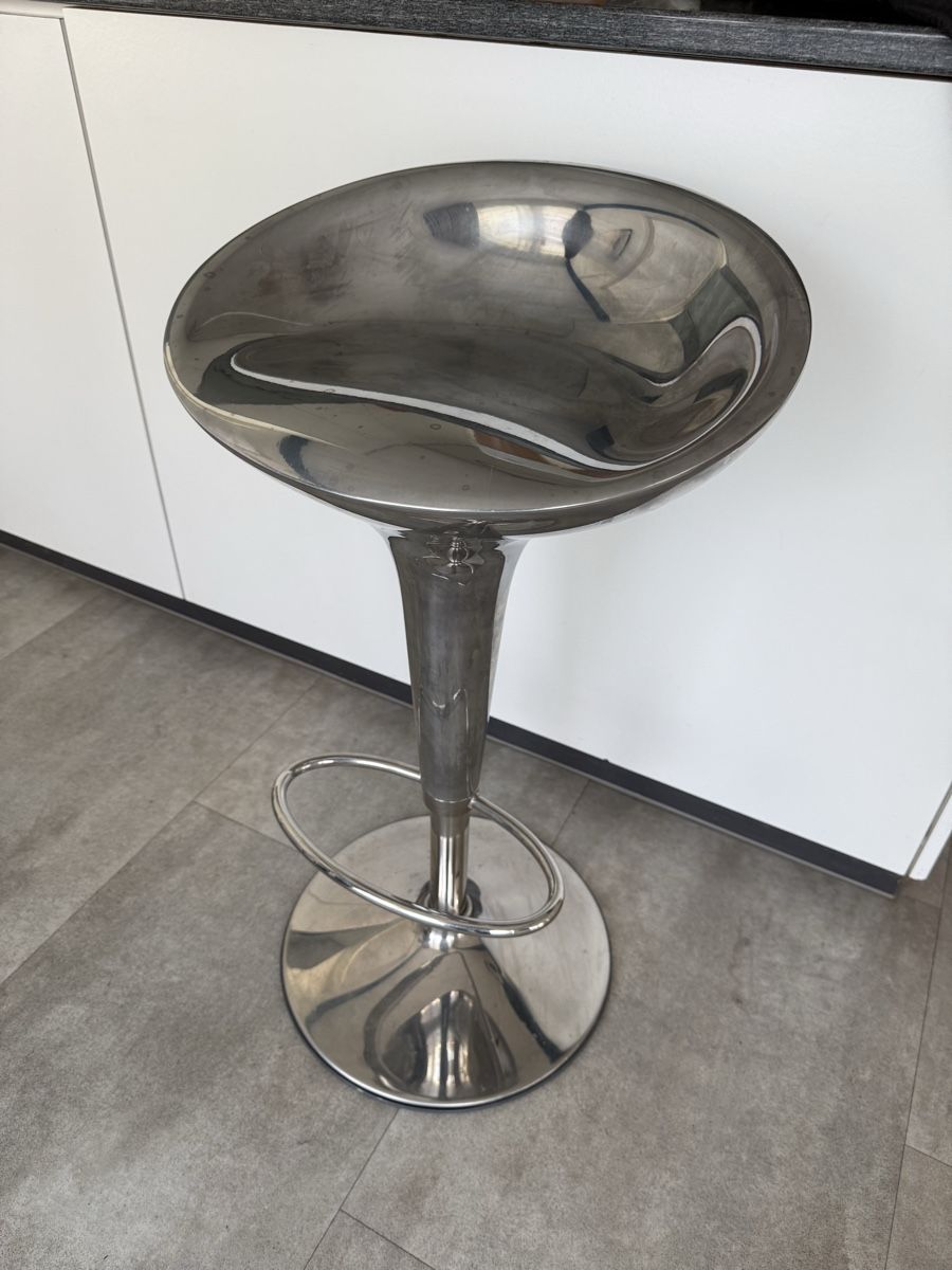 Magis Tabourets: Barhocker Magis Bombo – D'occasion à Gerlafingen par driver-rent 4