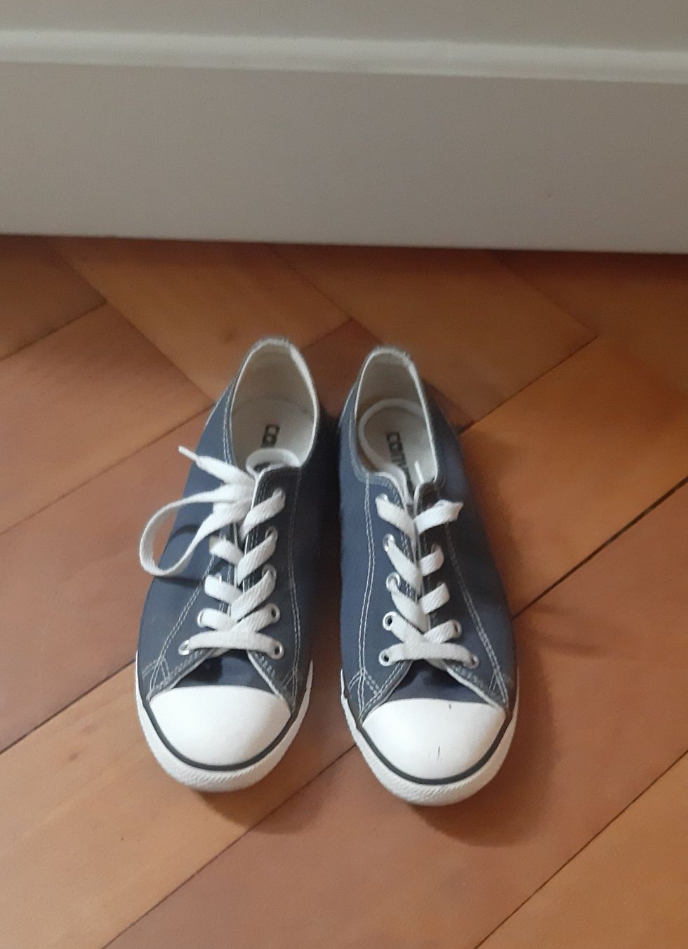 Converse Scarpe da donna: CONVERSE Gr.38 TOP Zustand! – Nuovo (secondo la descrizione) da Zürich venduto da Venecia25