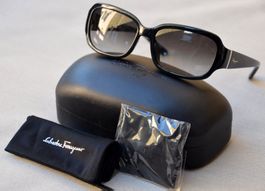 Salvatore Ferragamo Sonnenbrille / Lunettes de soleil