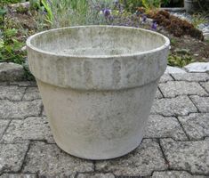 Willy Guhl Blumentopf / Pflanzentopf
