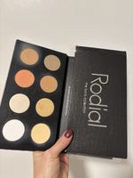 Rodial The Icons Collection Palette, limitiert