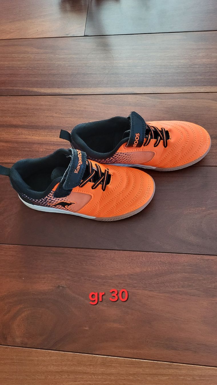 Scarpe per ragazzi: Turnschuhe  – Nuovo (secondo la descrizione) da Niederweningen venduto da CPerf.swiss