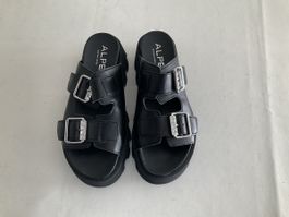 Sandalen Alpe schwarz Schnallen Plateau Grösse 38