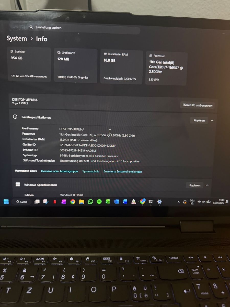 Lenovo Notebook: Lenovo Yoga I7 – Usato da Zürich venduto da vid_2vk6 4