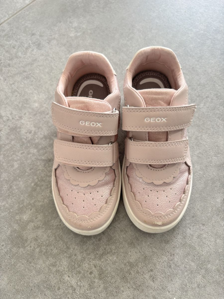Geox Scarpe per ragazze: GEOX Mädchenschuhe Gr. 27 – Usato da Füllinsdorf venduto da fab_n8ry