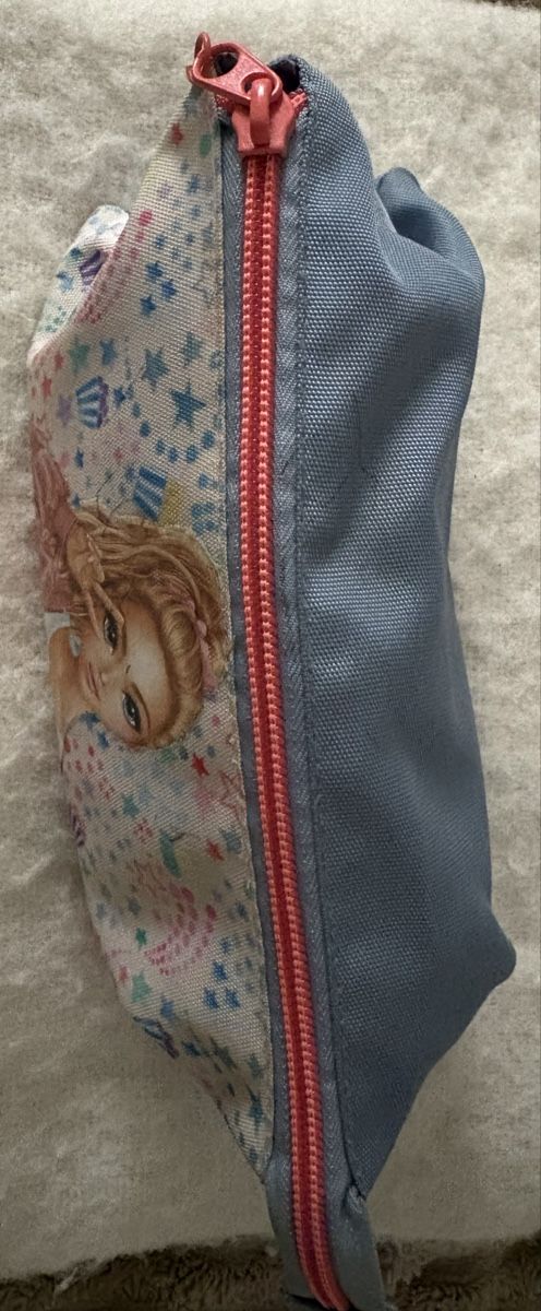 Plumiers: Etui – D'occasion à Dübendorf par ann_f7mq 1