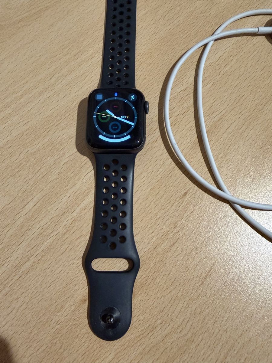 Apple Smartwatch: Apple Watch Series 4, Nike  – D'occasion à Chur par Sim7000