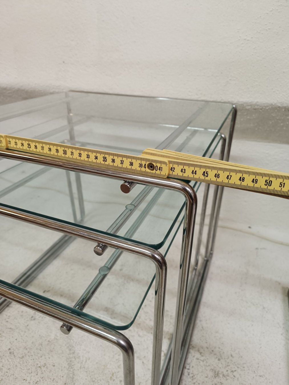 Cassina Tavoli: Cassina Marcel T Satztisch 3er Set Design – Usato da Winterthur venduto da style-and-design.zrh 7