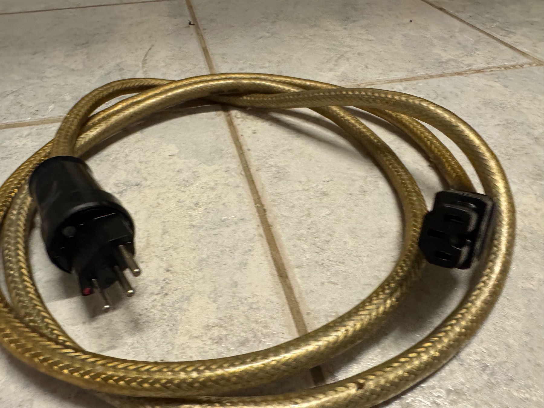 Cavi: Audio Agile Power Wire Netzkabel 2 m – Usato da Trimbach venduto da ELITA-5 2