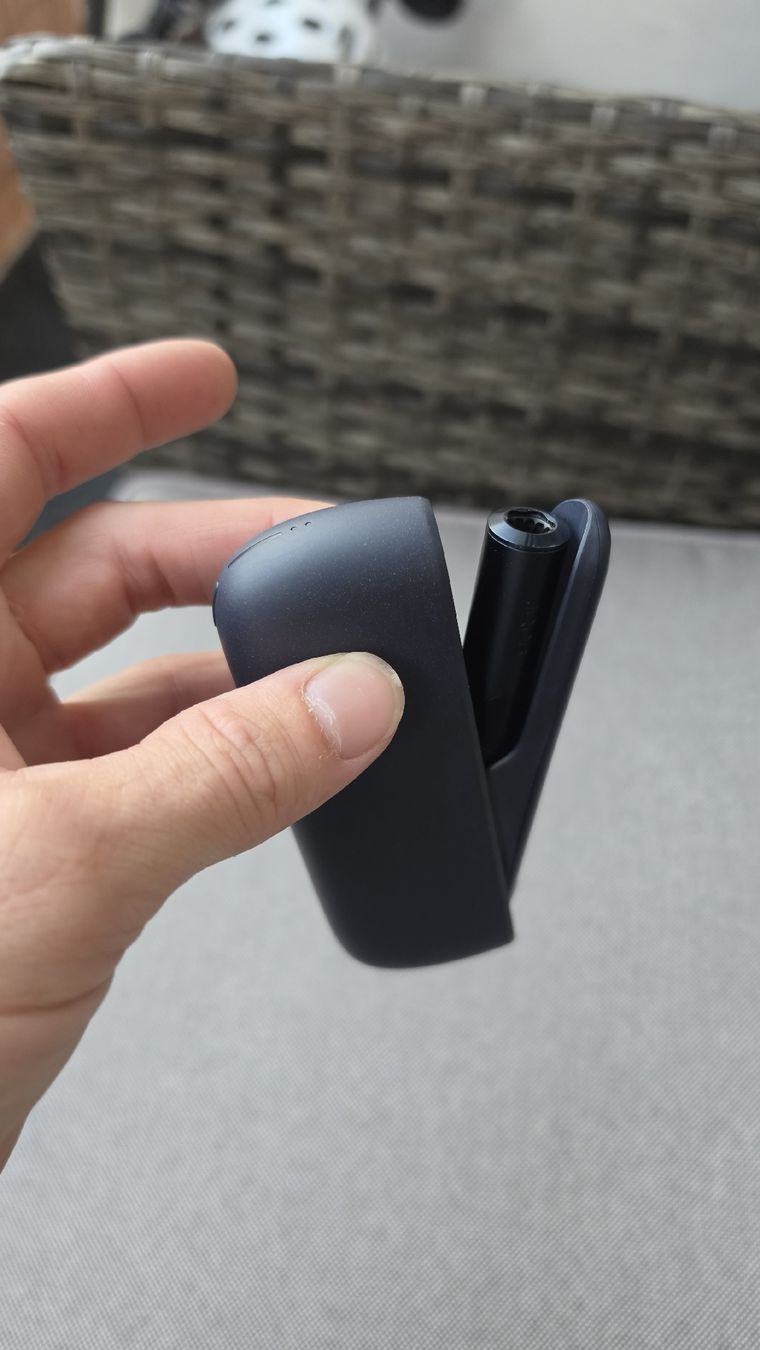 Iqos Altri Prodotti per fumatori: IQOS Iluma i – Usato da Spreitenbach venduto da dej_cqg7 2