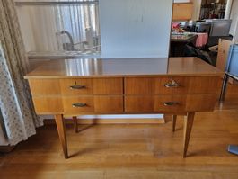 Sideboard Mid-century modern , Nussbaum, 60er Jahre