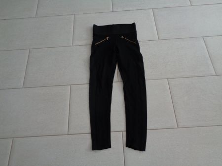 ZARA HOSE GR.XS