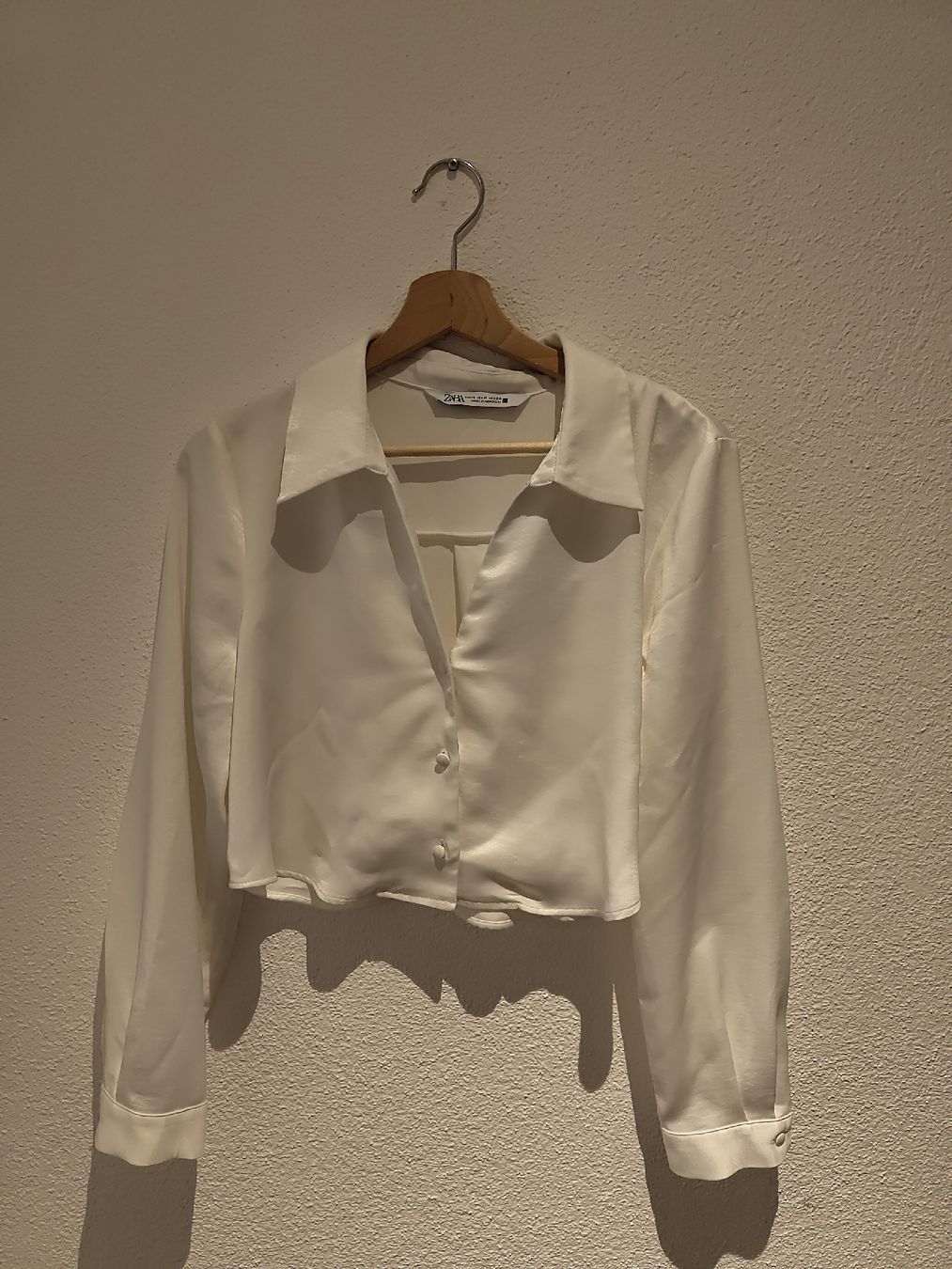 Zara Camicette: Bluse von Zara – Usato da Russikon venduto da noraarya