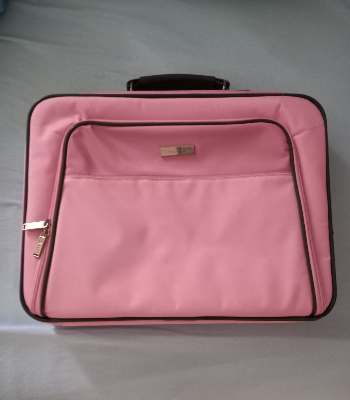 Borse: Laptop Tasche – Usato da Aarburg venduto da chregi79