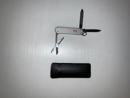Victorinox Classic Alox silber