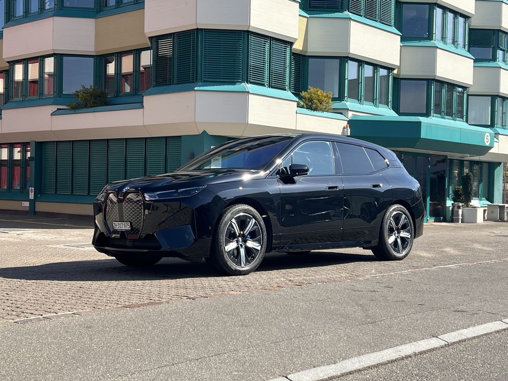 LEASING ÜBERNAHME BMW iX xDrive50. 20’000Km. Leas. Mt. 745.- (Gebraucht ...