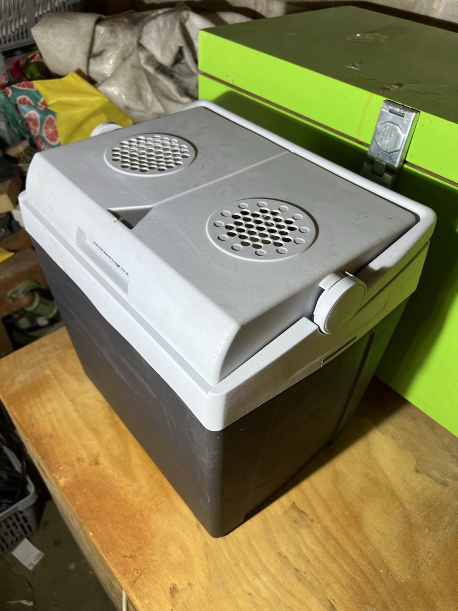 Mobicool Frigoriferi & Refrigeratori: Mobicool Kühlbox   – Usato da Huttwil venduto da luk_9tdh 1