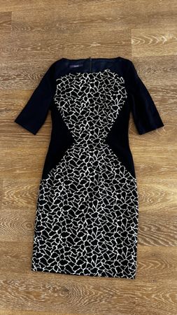 Abito Laurel, elegante e confortevole. Taglia 40.